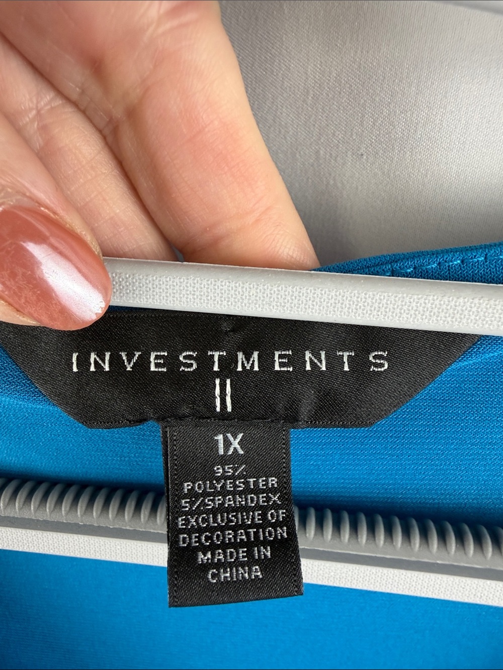 Investments Vibrant Teal Top with Grommet Detail - Picture 2 of 9